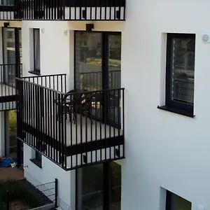 Essence Topaz Poznan